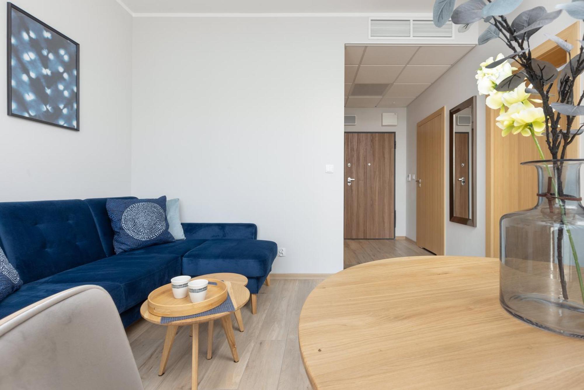 Business Center Apartments Warsaw Wola By Noclegi Renters Exterior foto